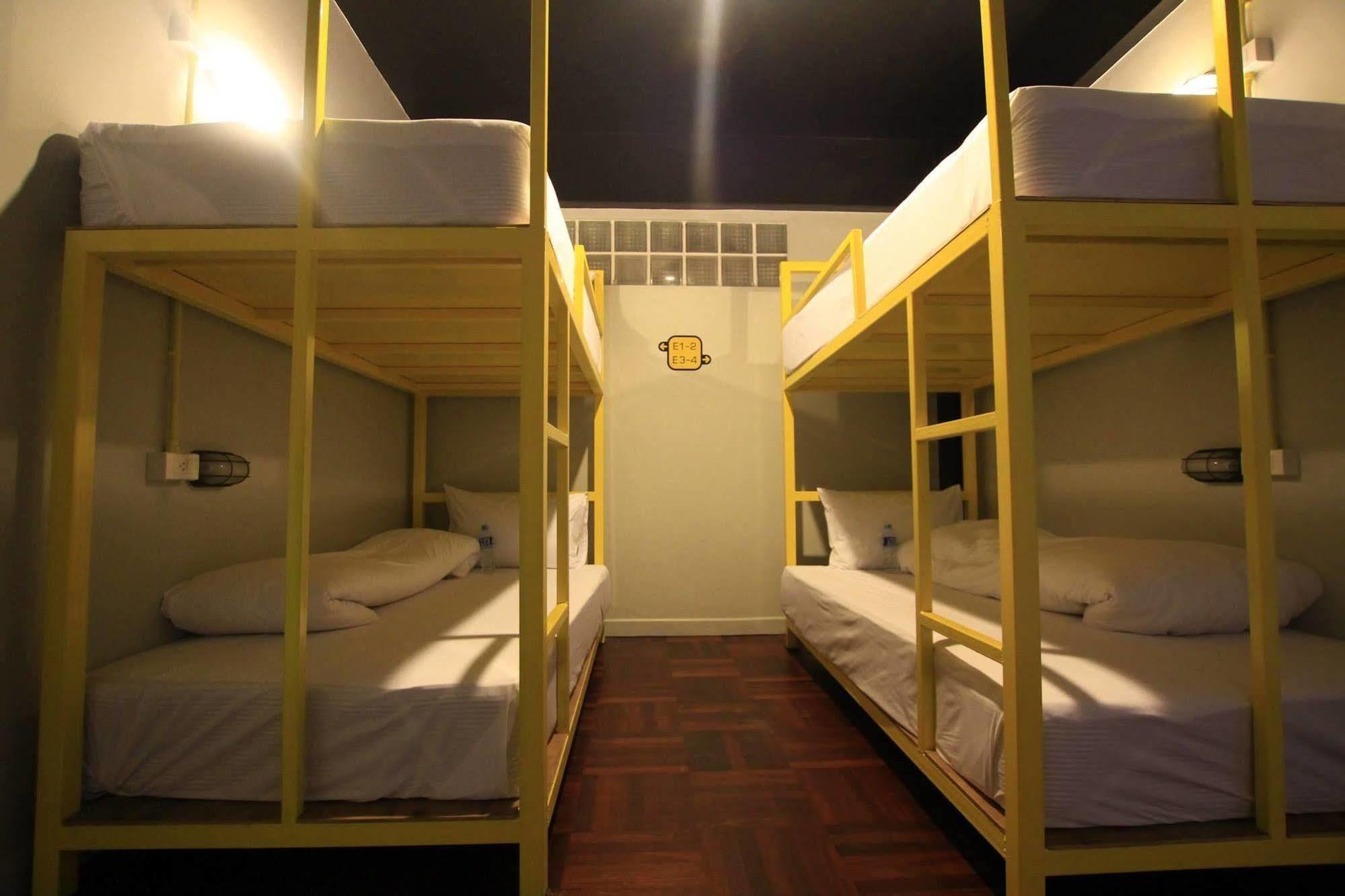 Your Hostel Краби Экстерьер фото